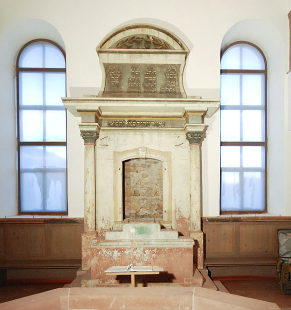 Toraschrein der Synagoge in Urspringen/Bayern
